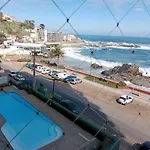 Frente Al Mar